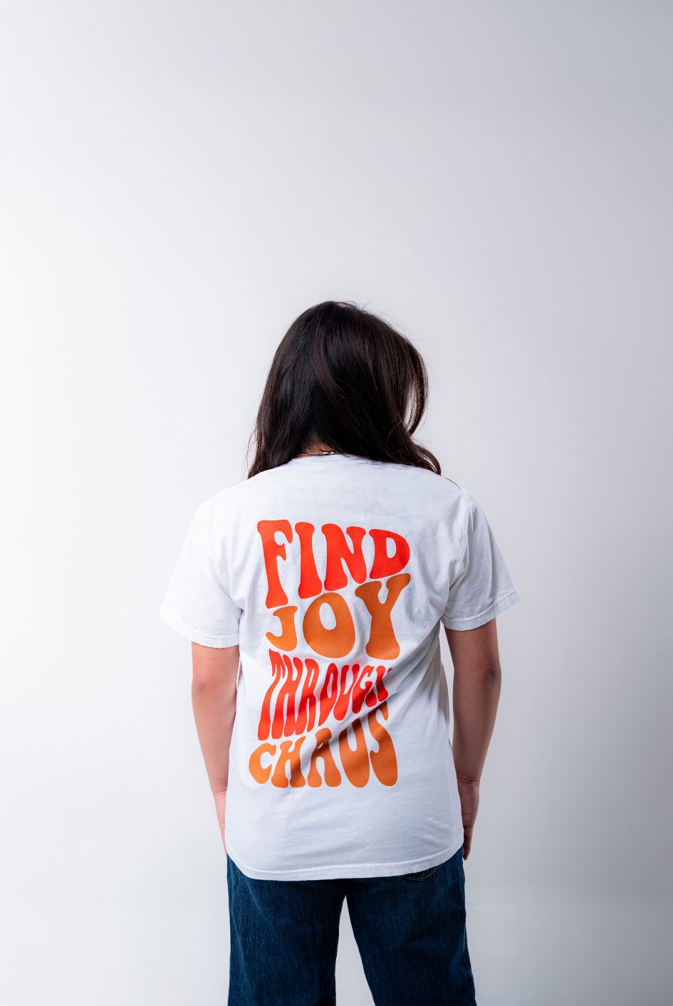 GROOVY ESSENTIALS TEE - RED